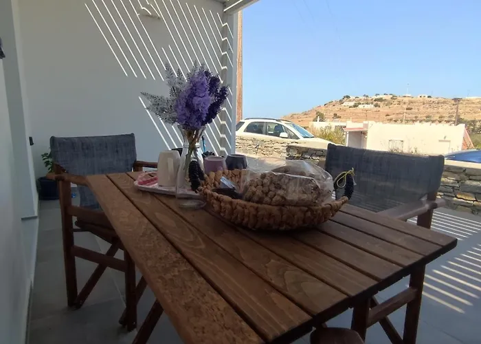 Sifnaiou 2 Ferienhaus Parasporos